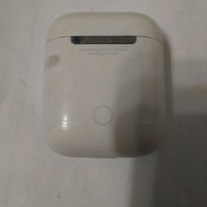 Brand new Apple airpods with charger case